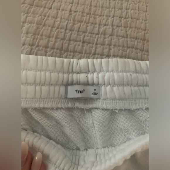 White Aritzia Cozy Fleece Sweatpants - Picture 4 of 4